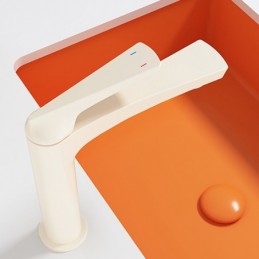 Lavabokraan voor Warm en...